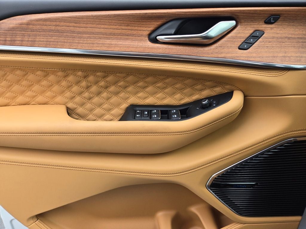 2025 Jeep Grand Cherokee GRAND CHEROKEE SUMMIT RESERVE 4X4