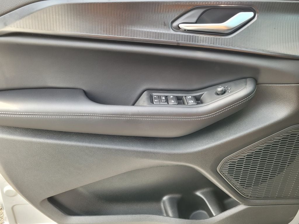 2025 Jeep Grand Cherokee GRAND CHEROKEE L LAREDO 4X2