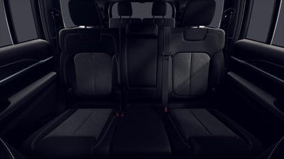 2026 Jeep Grand Cherokee GRAND CHEROKEE L LAREDO X 4X4