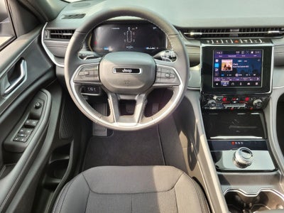 2025 Jeep Grand Cherokee GRAND CHEROKEE L LAREDO X 4X4