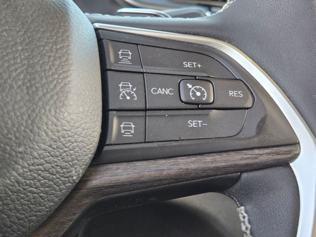 2024 Jeep Grand Cherokee L Limited 4x4