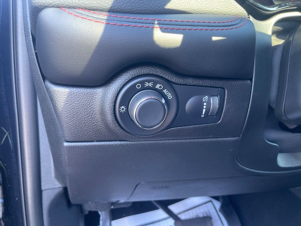 2027 Dodge Durango DURANGO GT HEMI V8 PLUS AWD