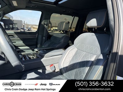 2023 Jeep Grand Wagoneer Series III Obsidian 4x4