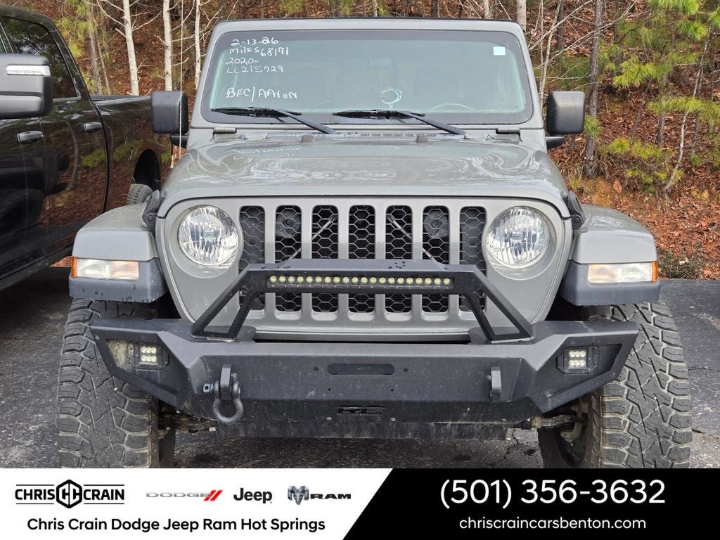 Used 2020 Jeep Gladiator Sport S with VIN 1C6HJTAG8LL215729 for sale in Little Rock