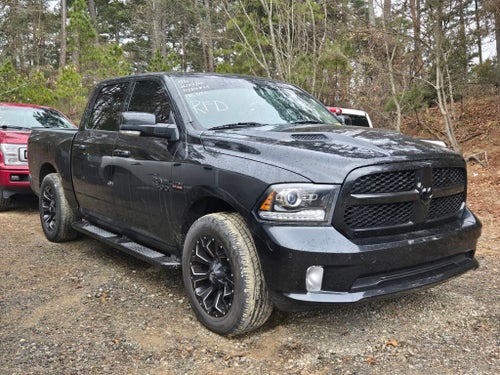 2017 RAM 1500 Night Crew Cab 4x4 5'7' Box