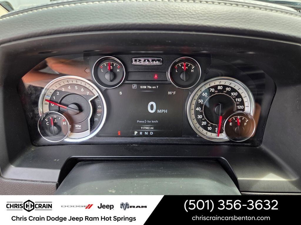 2018 RAM 1500 Laramie Crew Cab 4x4 5'7' Box