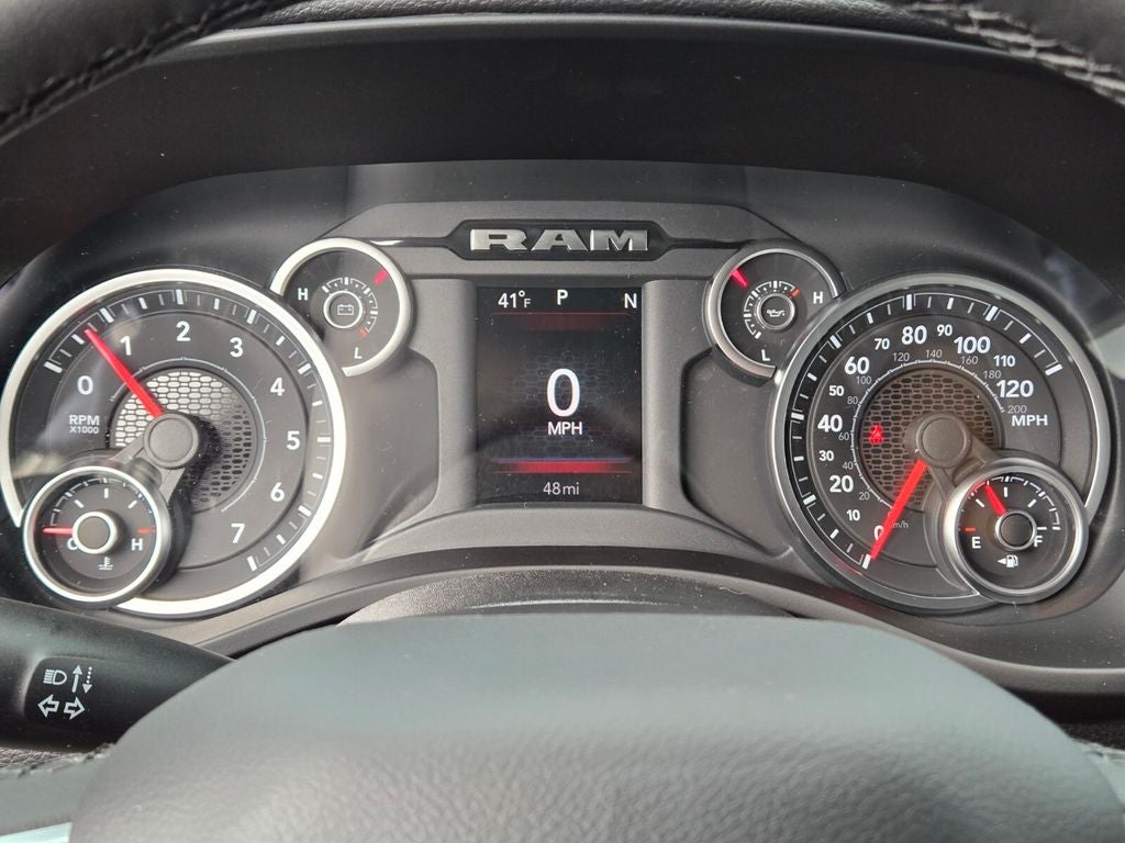 2025 RAM Ram 1500 RAM 1500 BIG HORN CREW CAB 4X4 5'7' BOX