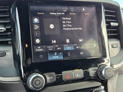 2025 RAM Ram 1500 RAM 1500 TRADESMAN CREW CAB 4X4 5'7' BOX