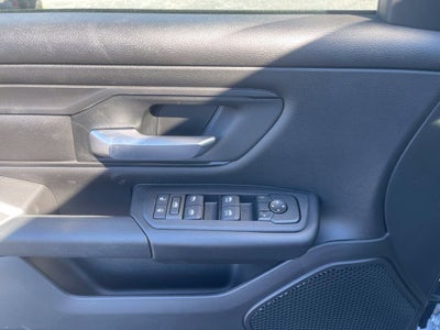 2026 RAM Ram 1500 RAM 1500 TRADESMAN QUAD CAB 4X4 6'4' BOX
