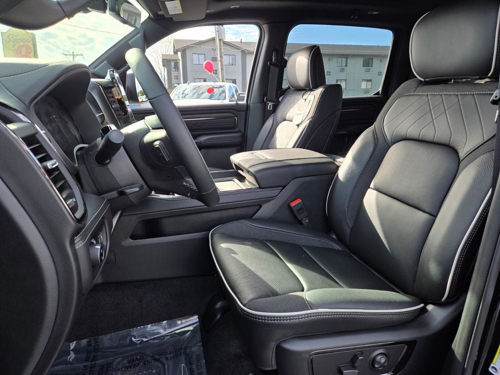 2026 RAM Ram 1500 RAM 1500 LIMITED CREW CAB 4X4 5'7' BOX