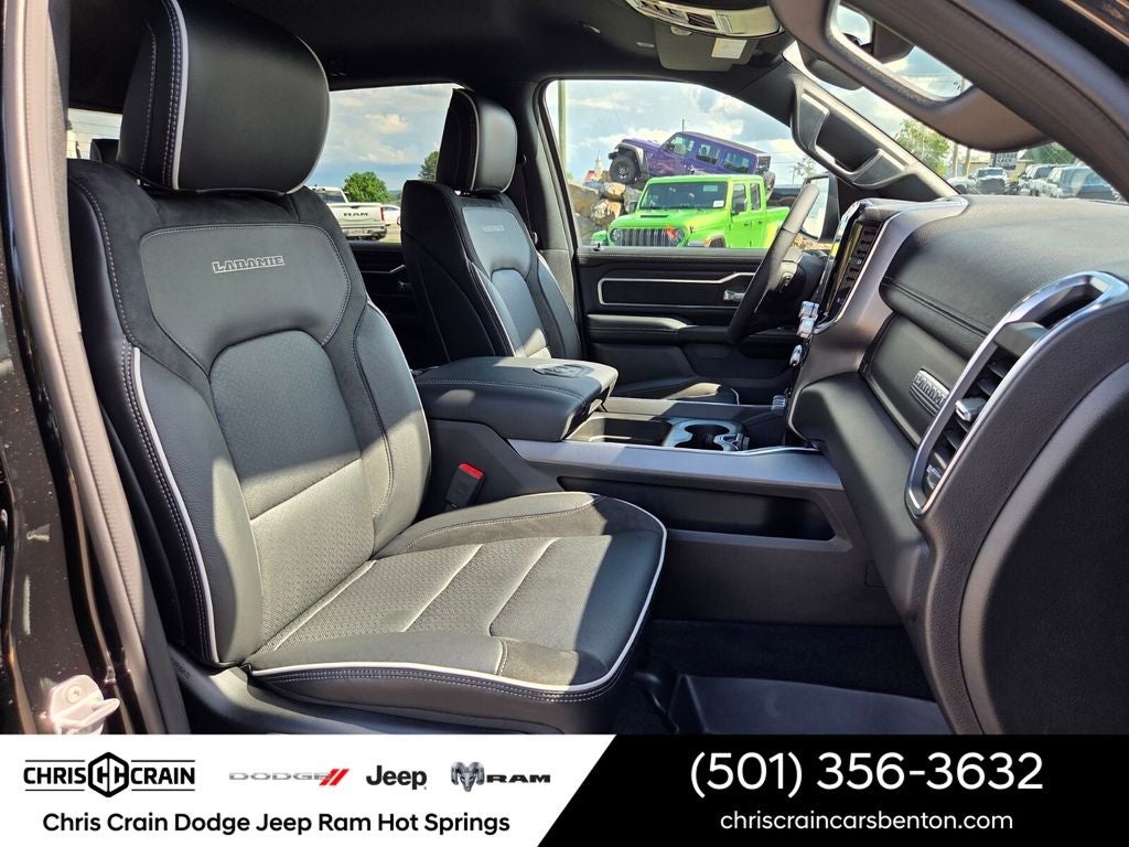 2026 RAM 1500 Laramie Crew Cab 4x4 5'7' Box