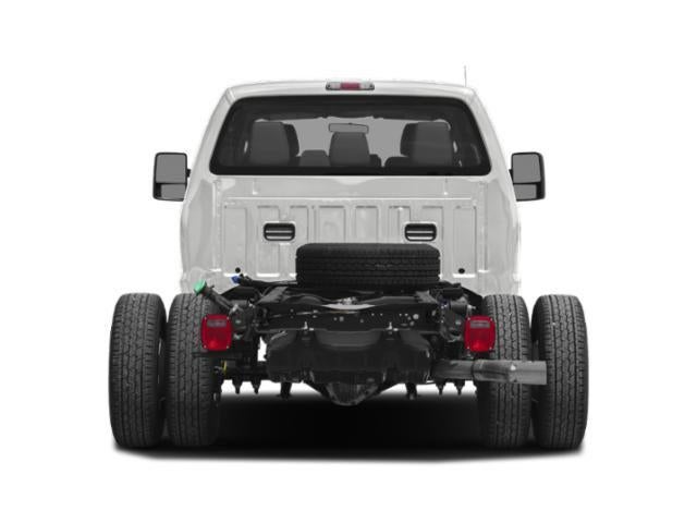 2015 Ford F-350 Chassis LARIAT
