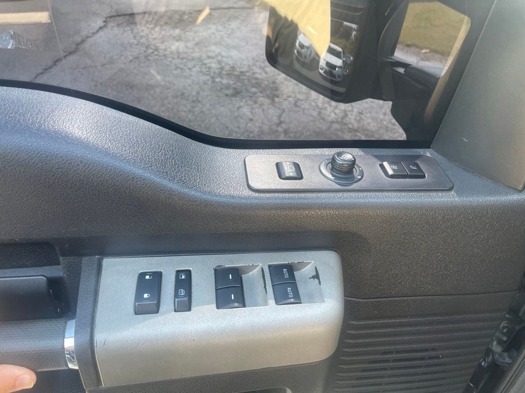 2016 Ford F-250 LARIAT