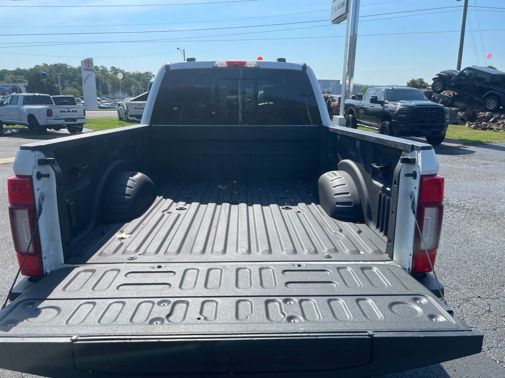 2022 Ford Super Duty F-350 SRW Lariat