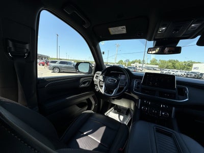 2024 GMC Yukon 4WD SLT