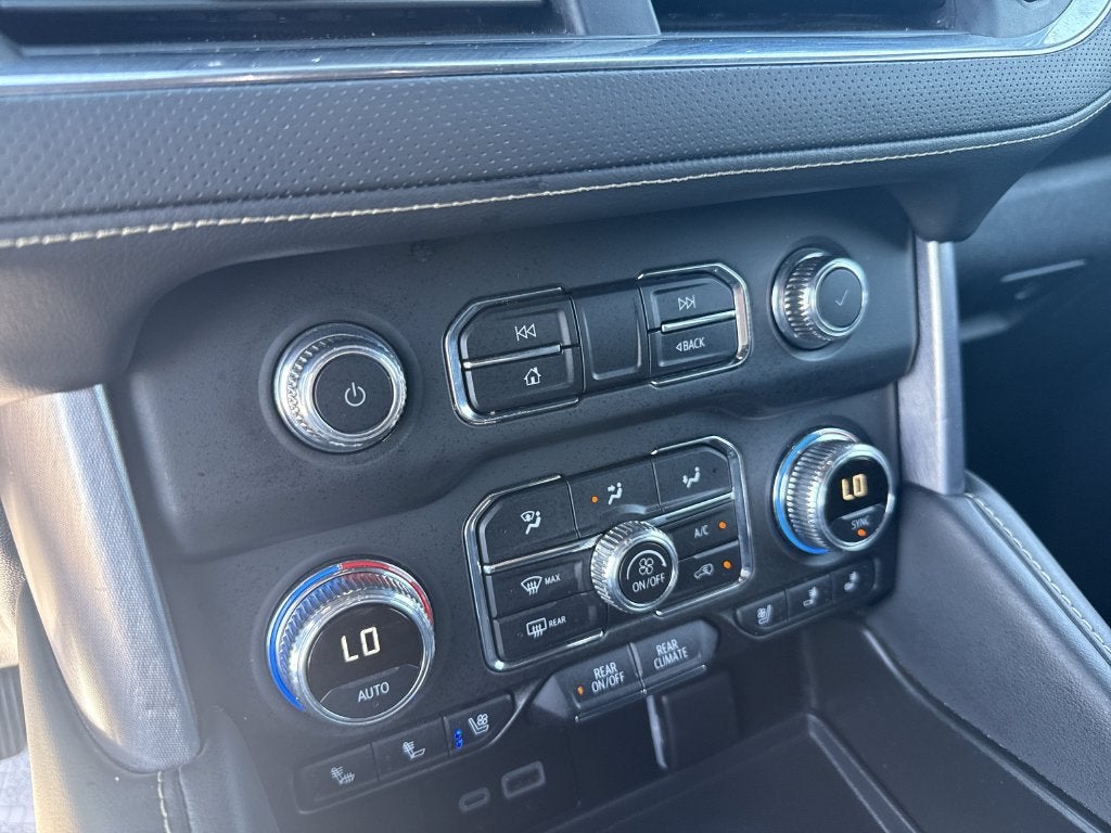 2024 GMC Yukon 4WD SLT