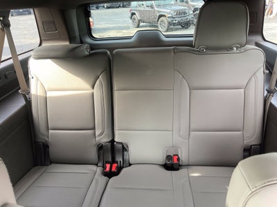 2021 GMC Yukon XL 4WD SLT