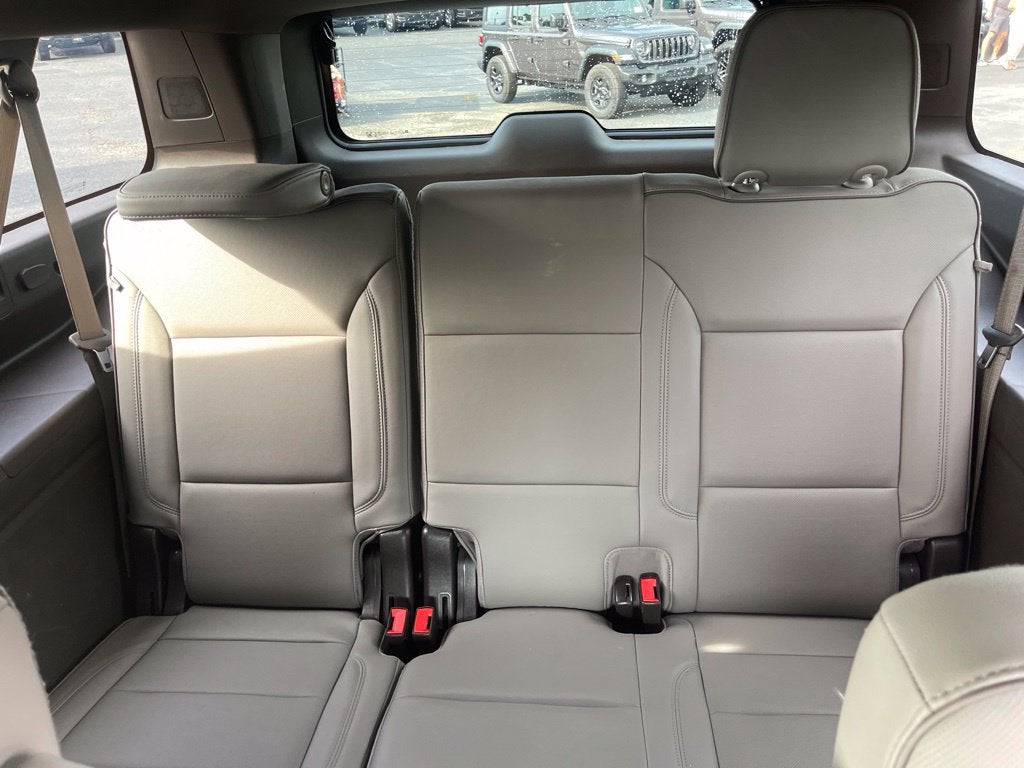 2021 GMC Yukon XL 4WD SLT