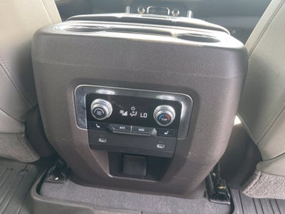 2021 GMC Yukon XL 4WD SLT