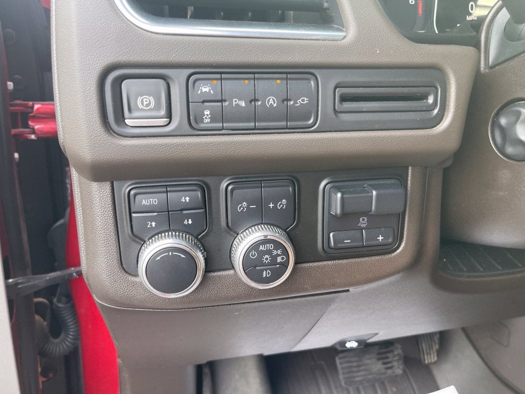 2021 GMC Yukon XL 4WD SLT
