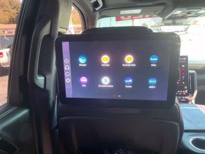 2025 GMC Yukon AT4 Ultimate
