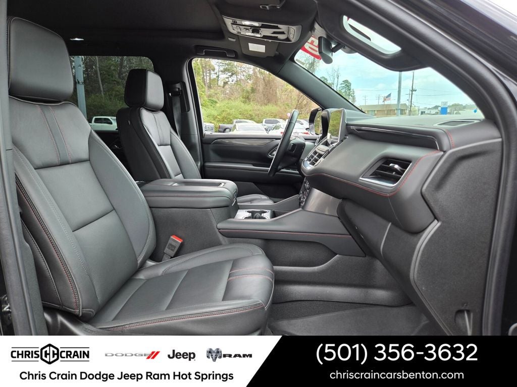 2024 Chevrolet Suburban 4WD RST