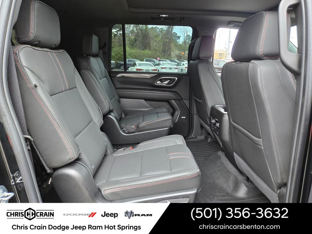 2024 Chevrolet Suburban 4WD RST