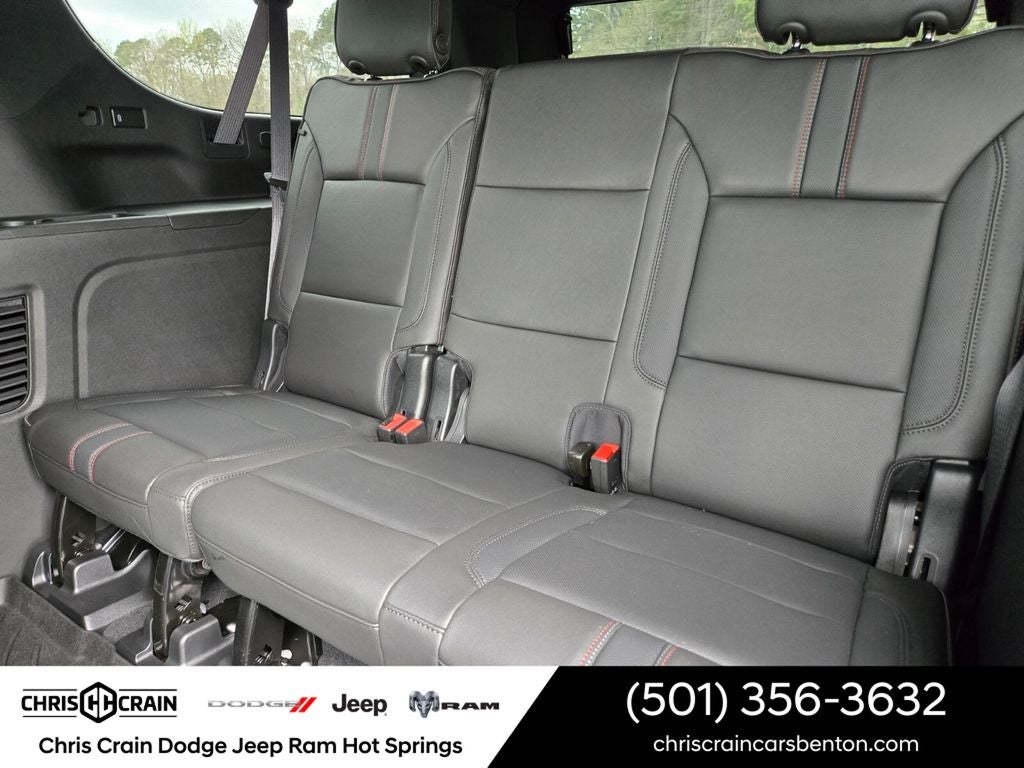 2024 Chevrolet Suburban 4WD RST