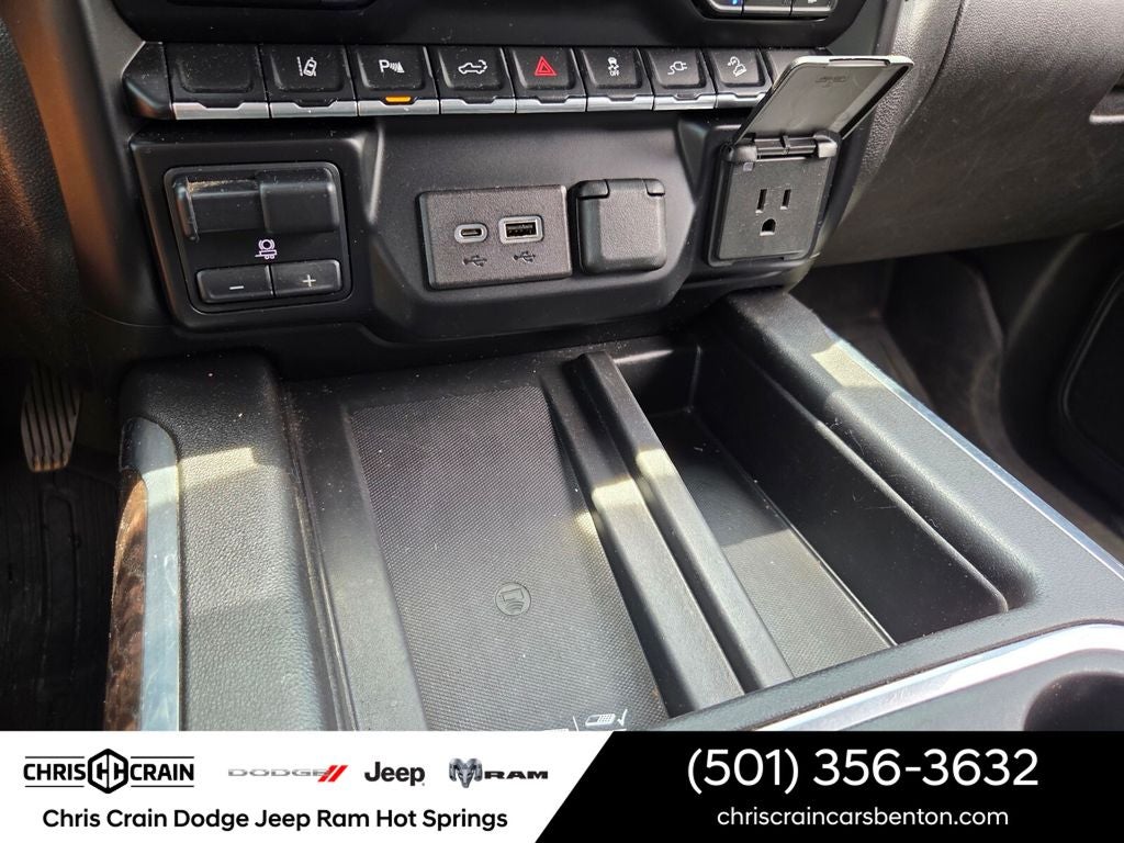 2022 GMC Sierra 2500HD 4WD Crew Cab Standard Bed Denali