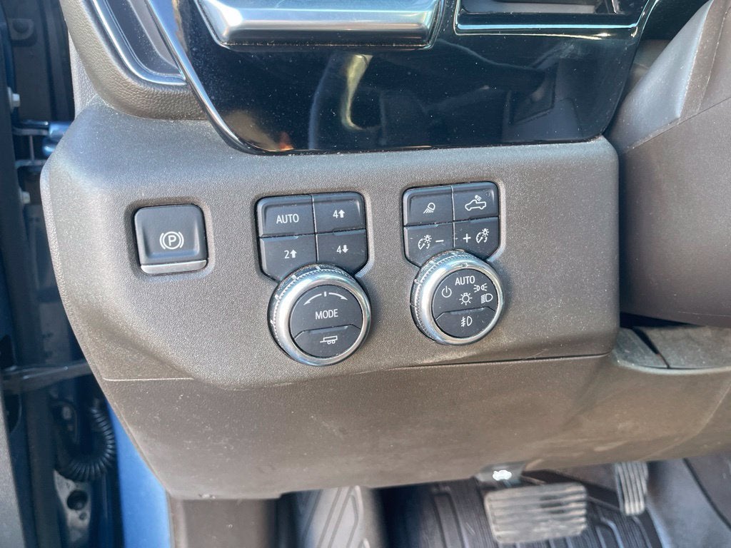 2024 GMC Sierra 1500 4WD Crew Cab Short Box SLT