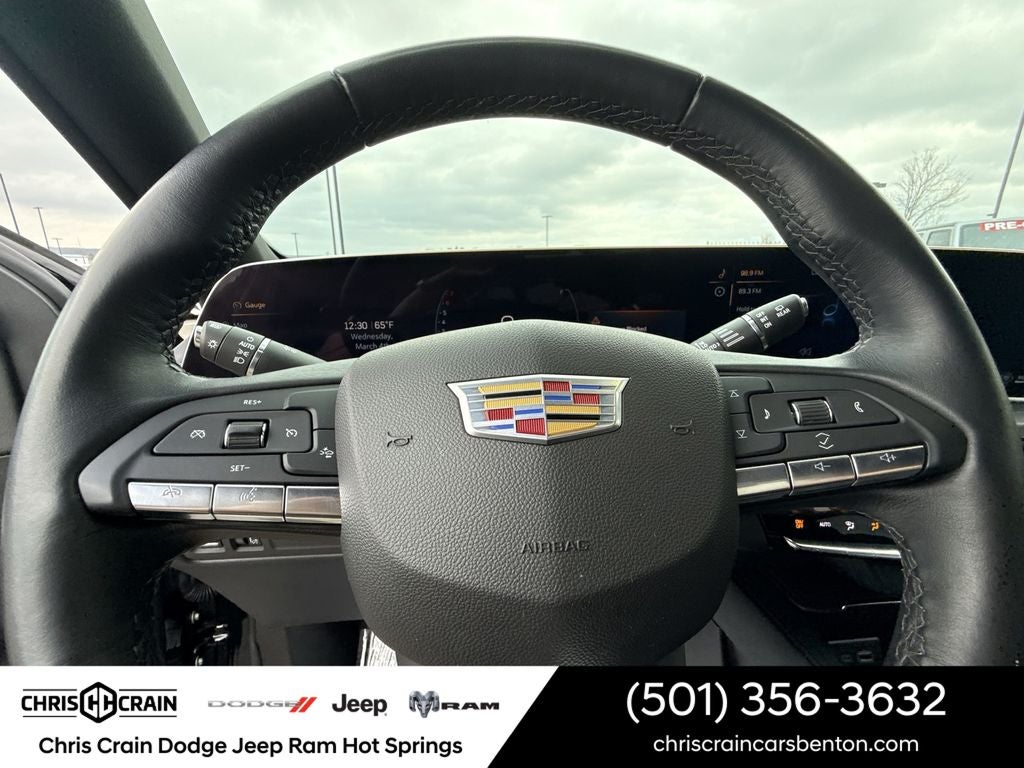 2025 Cadillac XT4 FWD Premium Luxury