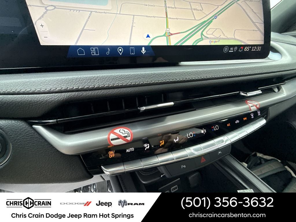 2025 Cadillac XT4 FWD Premium Luxury