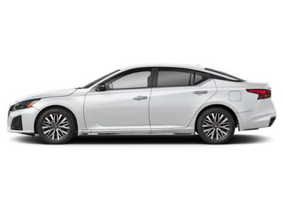 2026 Nissan Altima SV FWD