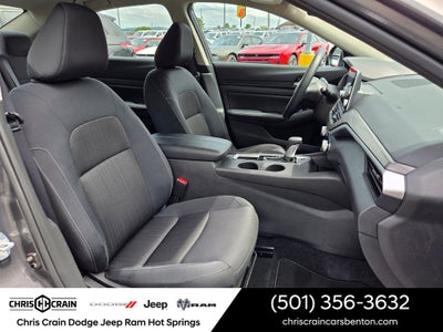 2025 Nissan Altima SV FWD