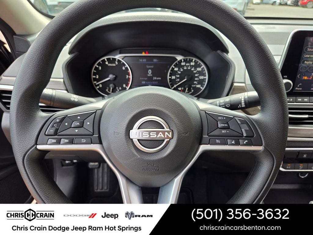 2025 Nissan Altima SV FWD