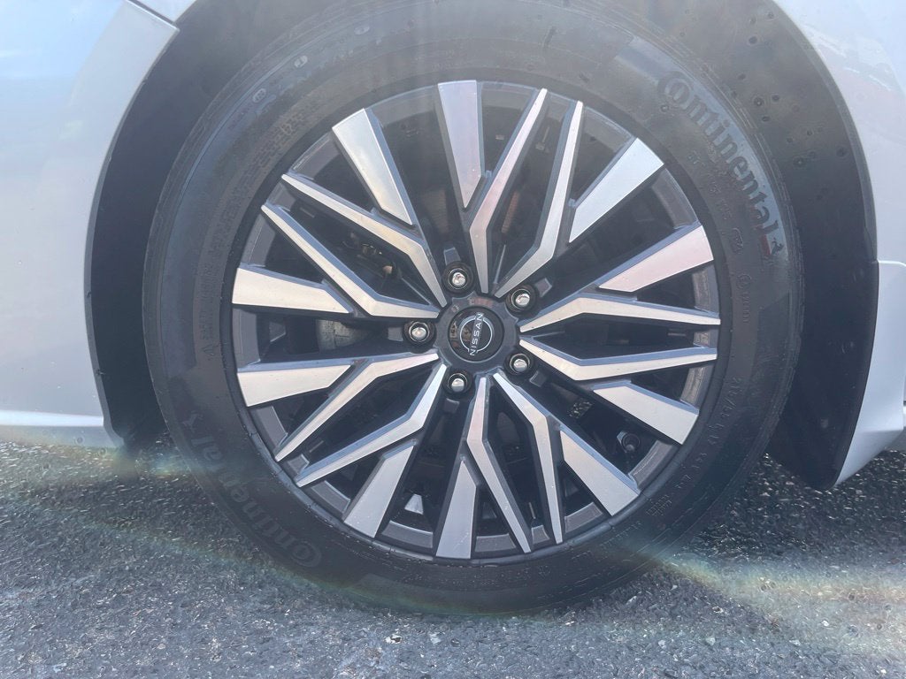 2023 Nissan Altima SV FWD