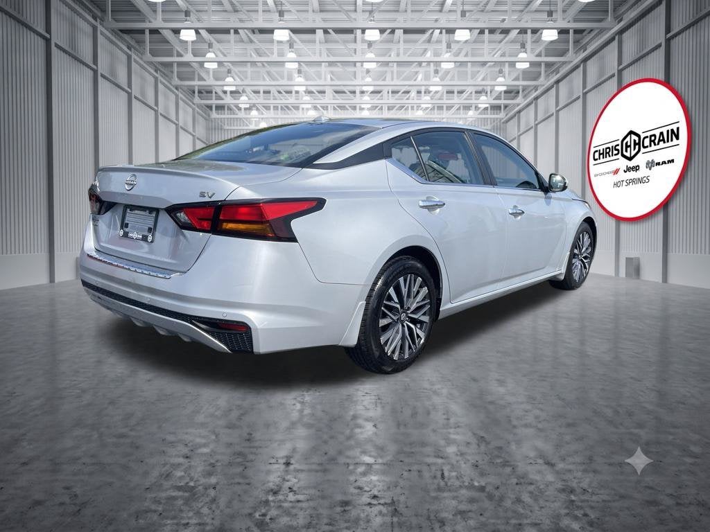 2023 Nissan Altima SV FWD