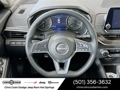 2025 Nissan Altima SV FWD