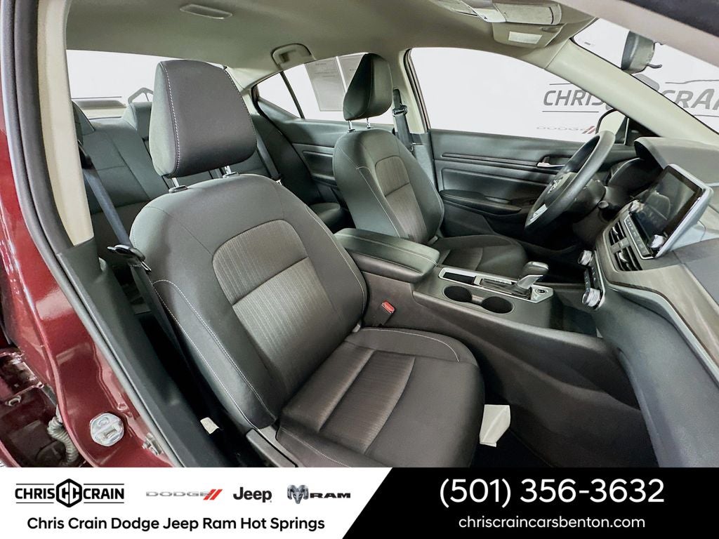 2025 Nissan Altima SV FWD