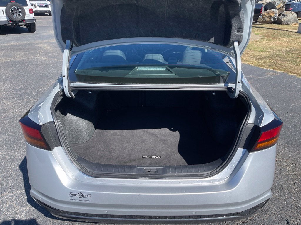 2026 Nissan Altima SV AWD