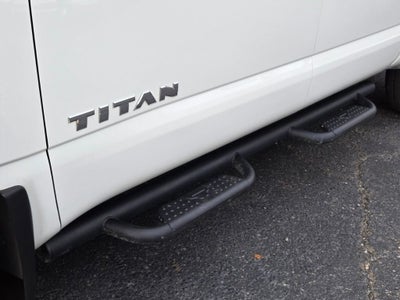 2024 Nissan TITAN Crew Cab SV 4x2
