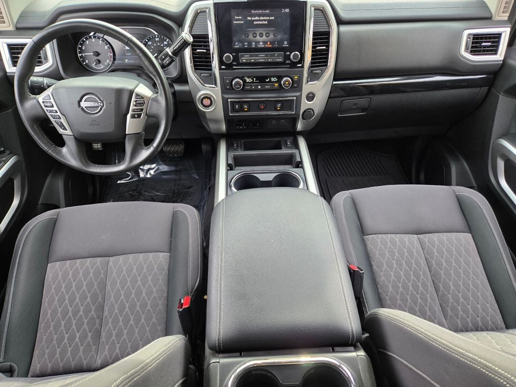 2024 Nissan TITAN Crew Cab SV 4x2