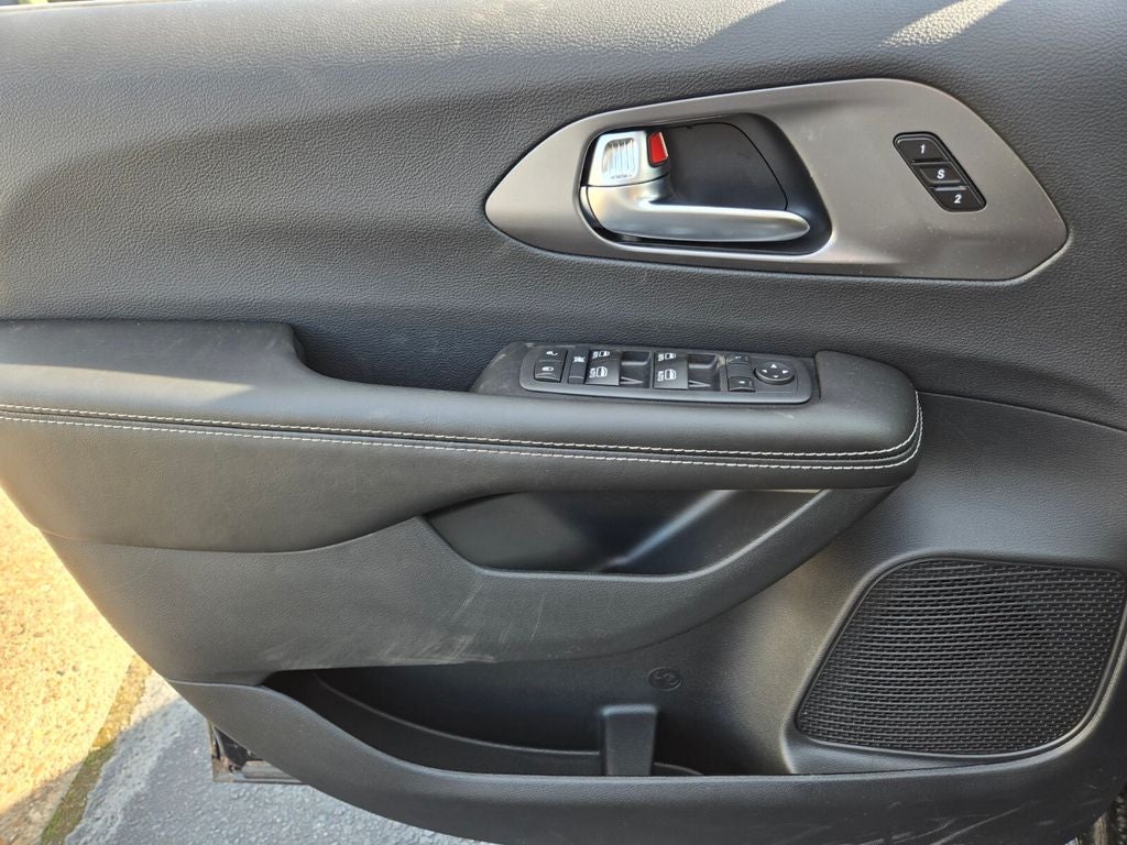 2026 Chrysler Pacifica PACIFICA SELECT