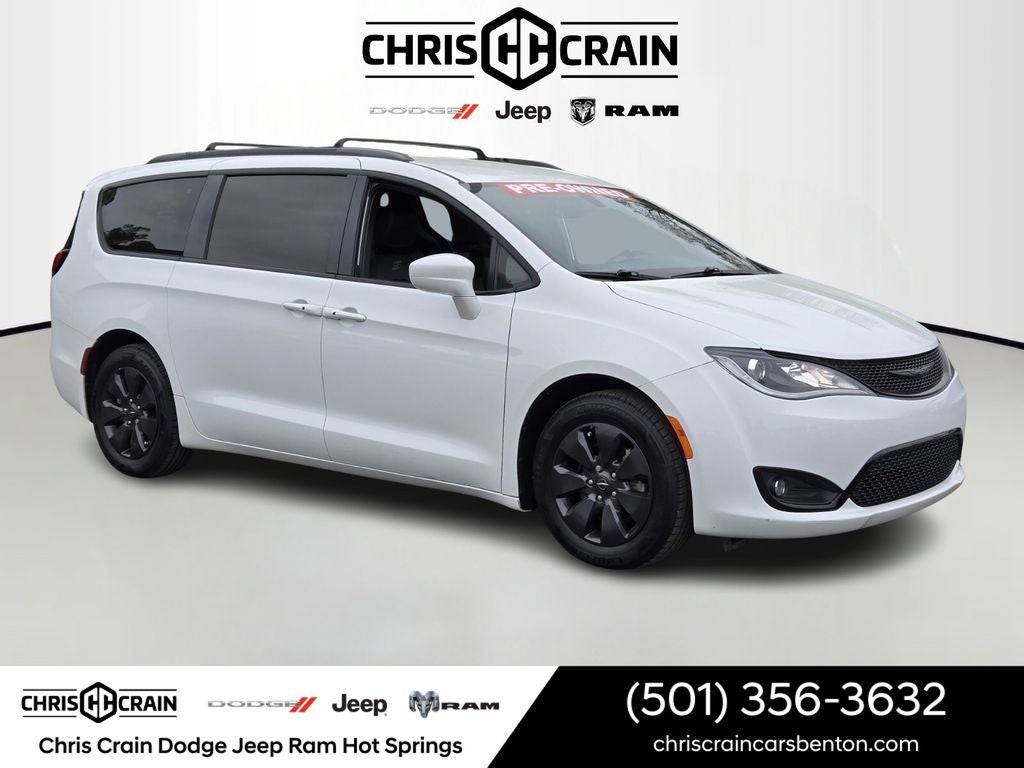 2020 Chrysler Pacifica Touring L