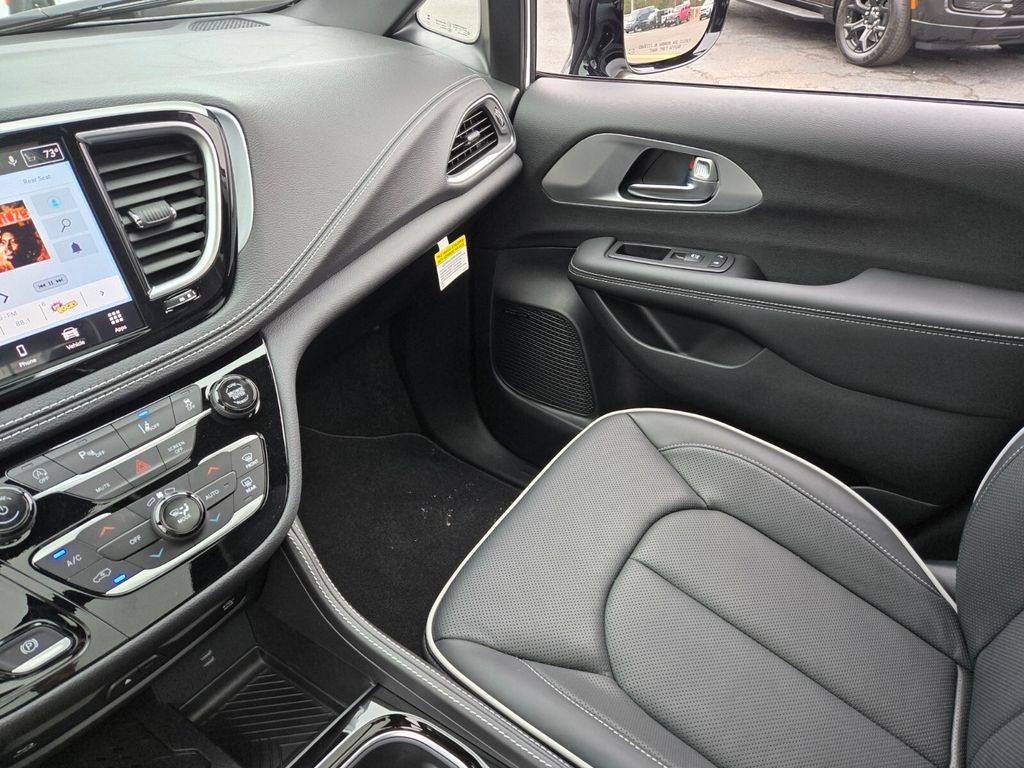 2026 Chrysler Pacifica PACIFICA LIMITED