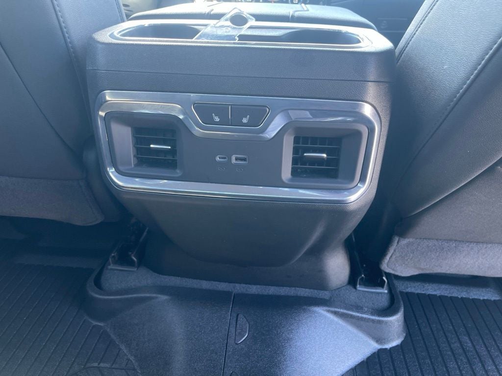 2025 Chevrolet Silverado 1500 4WD Crew Cab Short Bed LTZ