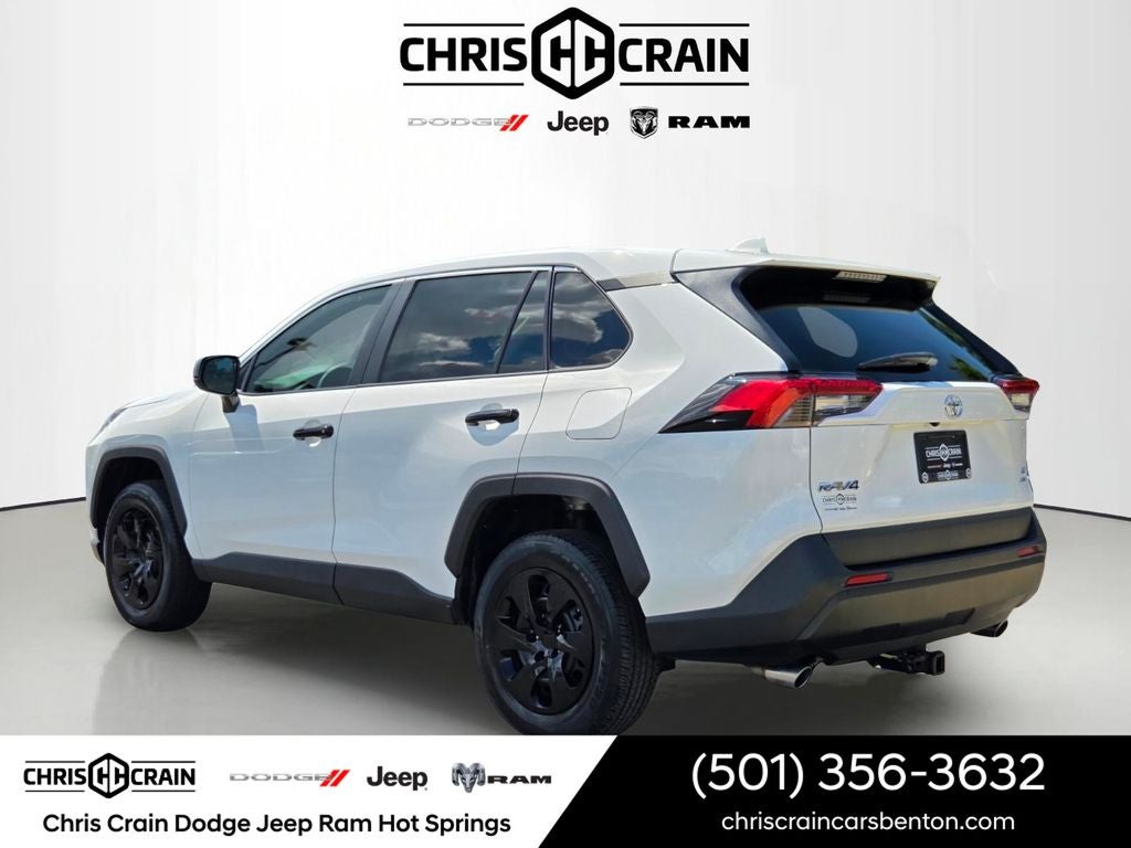2023 Toyota RAV4 LE