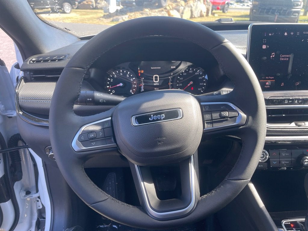2027 Jeep Compass COMPASS LATITUDE ALTITUDE 4X4