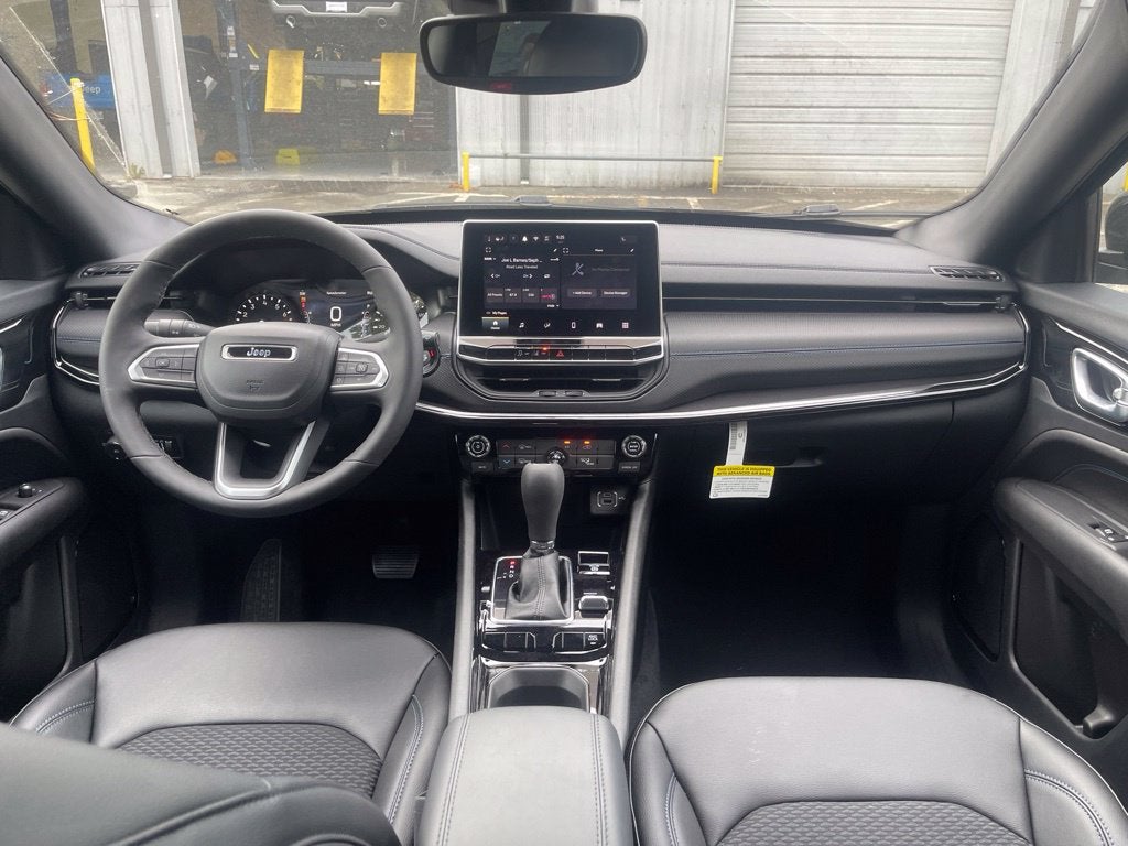 2027 Jeep Compass COMPASS LATITUDE ALTITUDE 4X4
