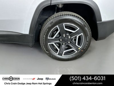 2026 Jeep Cherokee CHEROKEE LAREDO 4X4